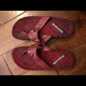 Encanto flip flops
